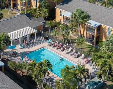 12658 Kenwood Lane - Photo Thumbnail 25