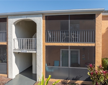 12658 Kenwood Lane - Photo Thumbnail 4
