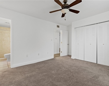 12658 Kenwood Lane - Photo Thumbnail 16