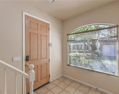 801 Dana Hills Court - Photo Thumbnail 10