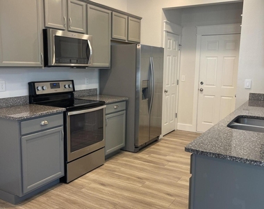 7003 Butterfield Court - Photo Thumbnail 2