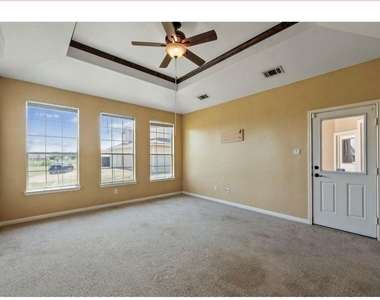 12015 Arnhamn Ln - Photo Thumbnail 9