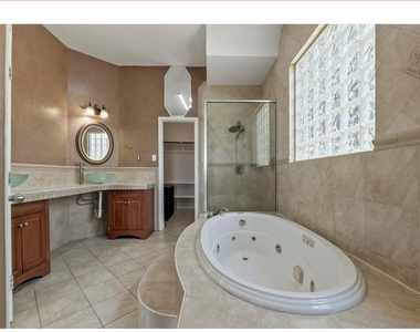12015 Arnhamn Ln - Photo Thumbnail 11