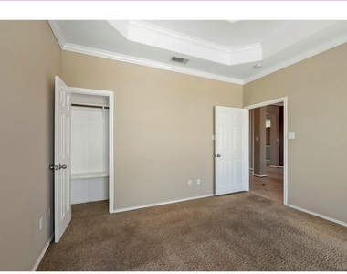 12015 Arnhamn Ln - Photo Thumbnail 6