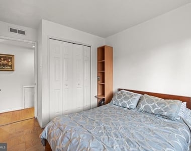 7244 Donnell Place - Photo Thumbnail 15