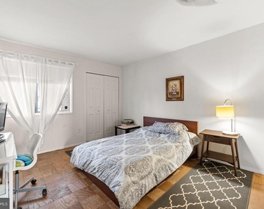 7244 Donnell Place - Photo Thumbnail 11