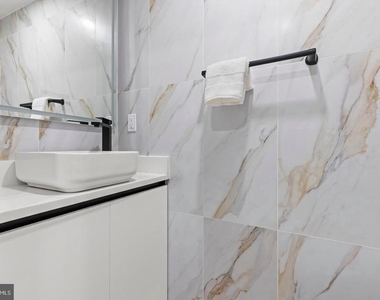 3923 14th Street Nw - Photo Thumbnail 11