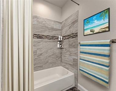 2225 14th Avenue W - Photo Thumbnail 4
