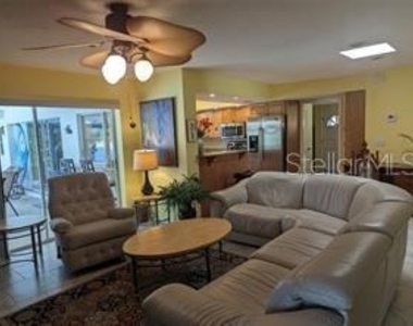 5409 Palm Aire Drive - Photo Thumbnail 13
