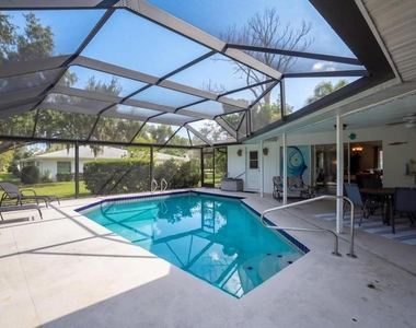 5409 Palm Aire Drive - Photo Thumbnail 32