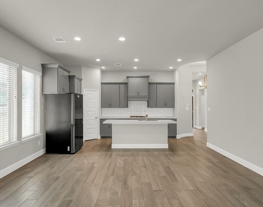 328 Rise Lane - Photo Thumbnail 19