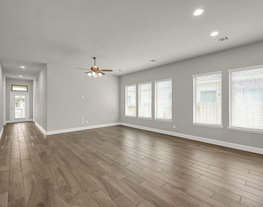 328 Rise Lane - Photo Thumbnail 17