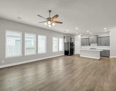 328 Rise Lane - Photo Thumbnail 23