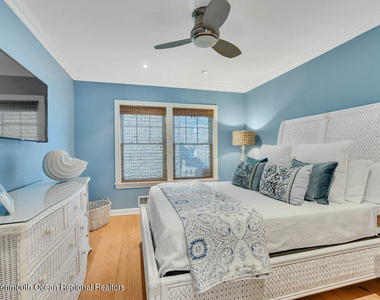 1302 Ocean Avenue - Photo Thumbnail 18