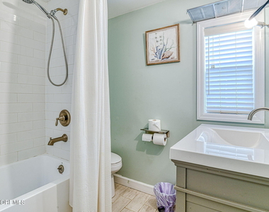 19 Webb Avenue - Photo Thumbnail 13