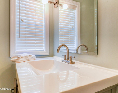 19 Webb Avenue - Photo Thumbnail 5