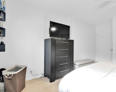 1035 Boca Cove Lane - Photo Thumbnail 50
