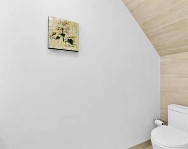 1035 Boca Cove Lane - Photo Thumbnail 14