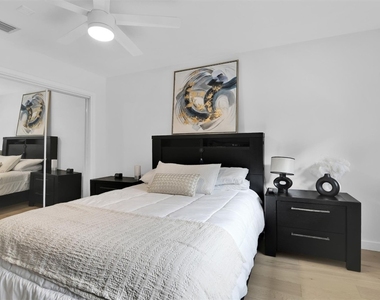 1035 Boca Cove Lane - Photo Thumbnail 51