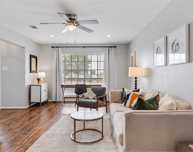 607 W Cedar Street - Photo Thumbnail 8