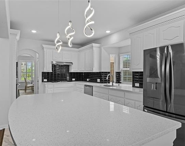 2305 Hickey Drive - Photo Thumbnail 15