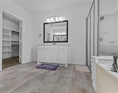 2305 Hickey Drive - Photo Thumbnail 26