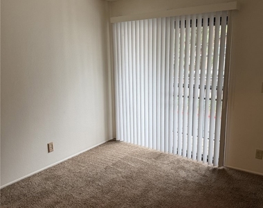 9090 Colony Place - Photo Thumbnail 14