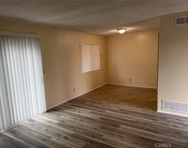 9090 Colony Place - Photo Thumbnail 6