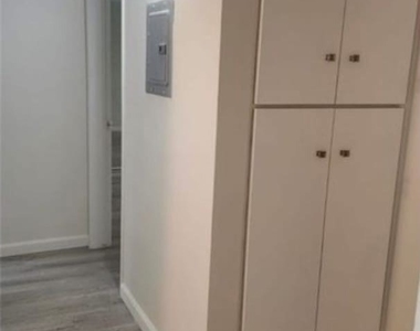 312 E Dryden Street - Photo Thumbnail 9