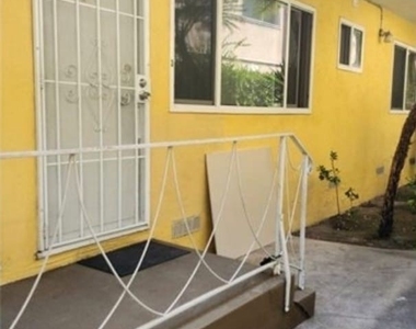 312 E Dryden Street - Photo Thumbnail 16