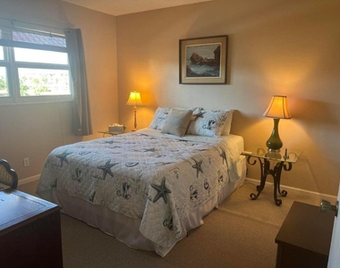 20 Yacht Club Drive - Photo Thumbnail 21