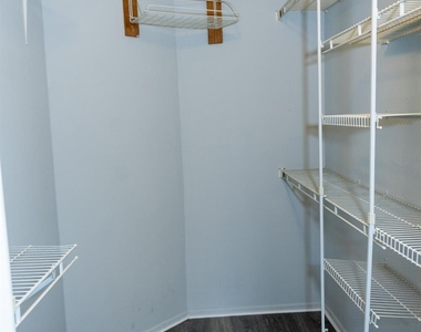 2162 Ash Court - Photo Thumbnail 18