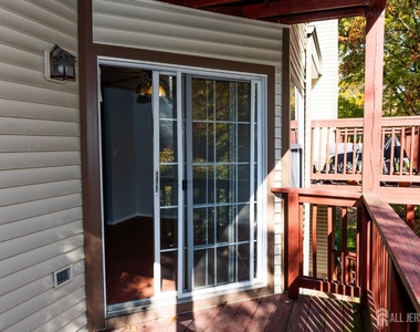2162 Ash Court - Photo Thumbnail 22