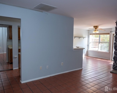 2162 Ash Court - Photo Thumbnail 21