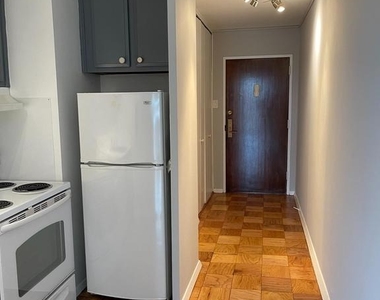 1435 4th Street Sw - Photo Thumbnail 8