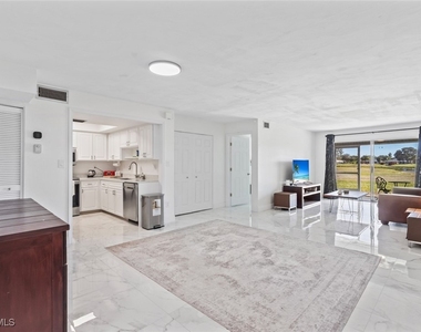 452 Bristle Cone Lane - Photo Thumbnail 4