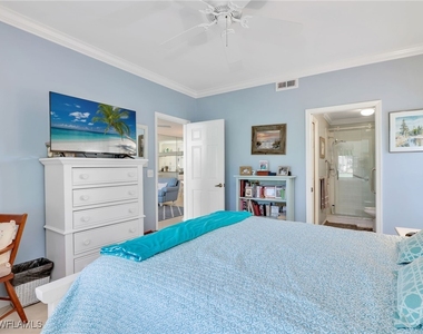 725 Saratoga Circle - Photo Thumbnail 19