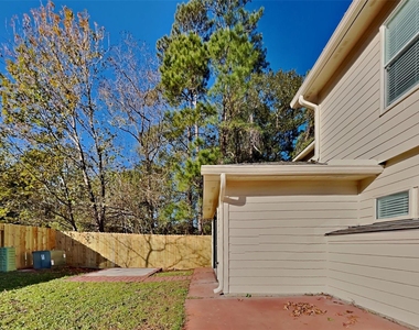 32106 Willow Creek Park - Photo Thumbnail 15