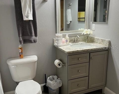 10764 70th Avenue - Photo Thumbnail 18