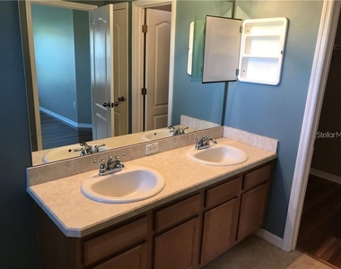 7542 Red Mill Circle - Photo Thumbnail 17