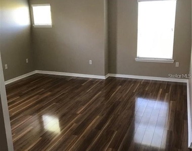7542 Red Mill Circle - Photo Thumbnail 16