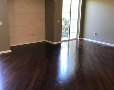 7542 Red Mill Circle - Photo Thumbnail 8