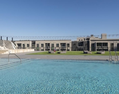 434 N Orange Avenue - Photo Thumbnail 20
