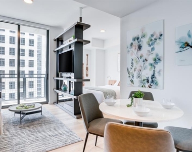 434 N Orange Avenue - Photo Thumbnail 12