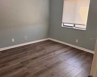 8800 Bardmoor Boulevard - Photo Thumbnail 10