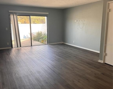 8800 Bardmoor Boulevard - Photo Thumbnail 5