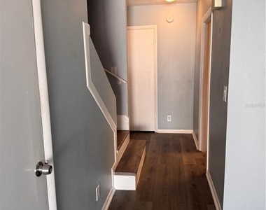 8800 Bardmoor Boulevard - Photo Thumbnail 4