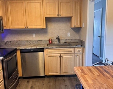8800 Bardmoor Boulevard - Photo Thumbnail 1