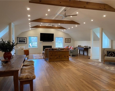 55 Still Meadow Road - Photo Thumbnail 10