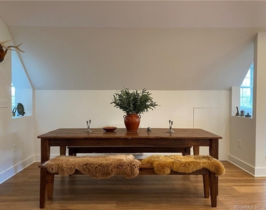 55 Still Meadow Road - Photo Thumbnail 11